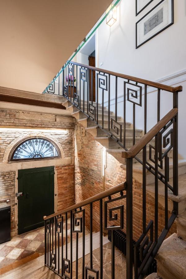 Apartmán Palazzo Borgoloco Benátky Exteriér fotografie