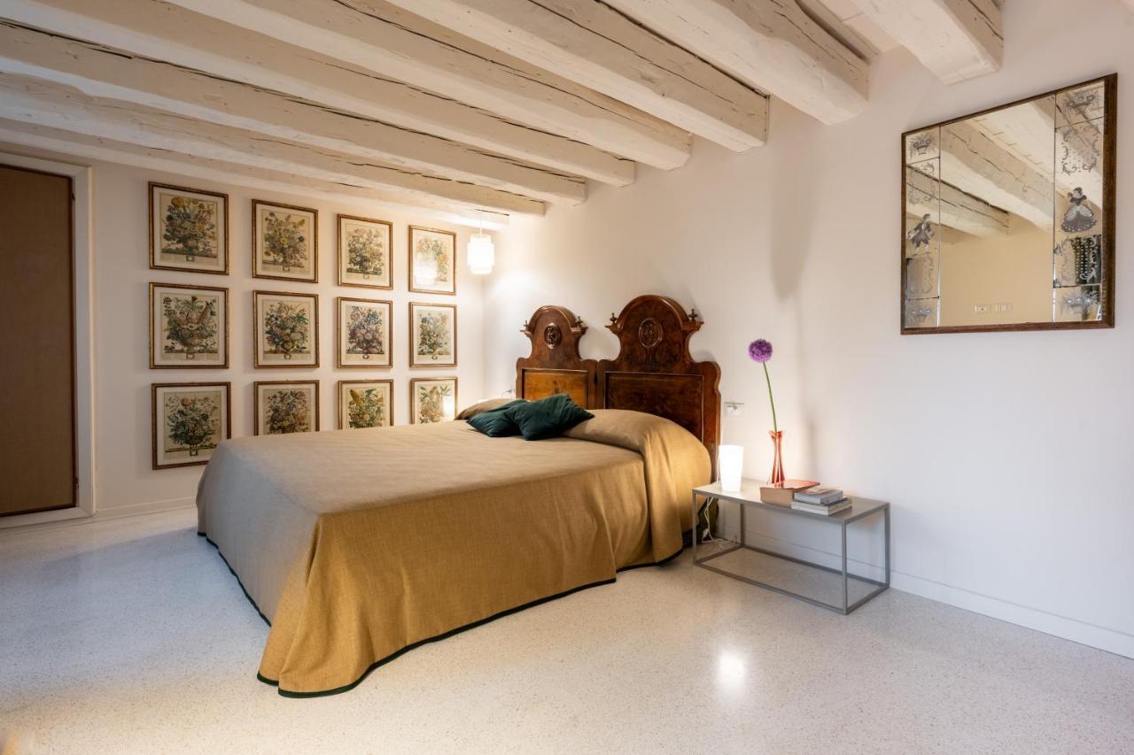 Apartmán Palazzo Borgoloco Benátky Exteriér fotografie